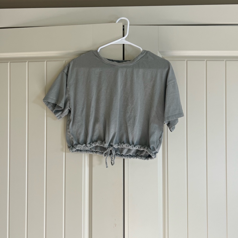 forever 21 cropped shirt